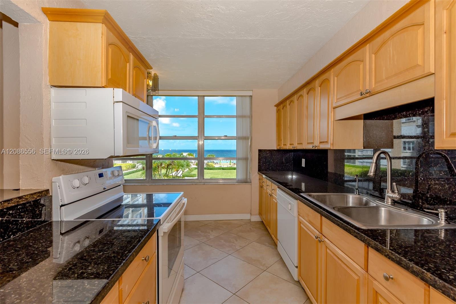 4280 Galt Ocean Dr # 3B — Photo 4