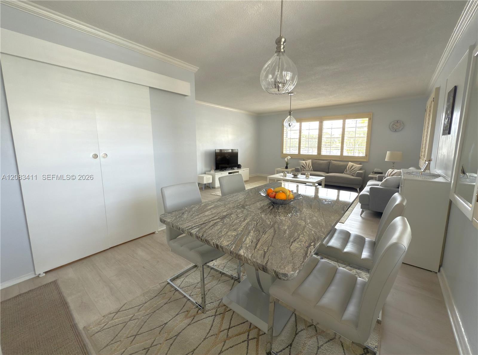 2340 NE 9th St # 210 — Photo 3