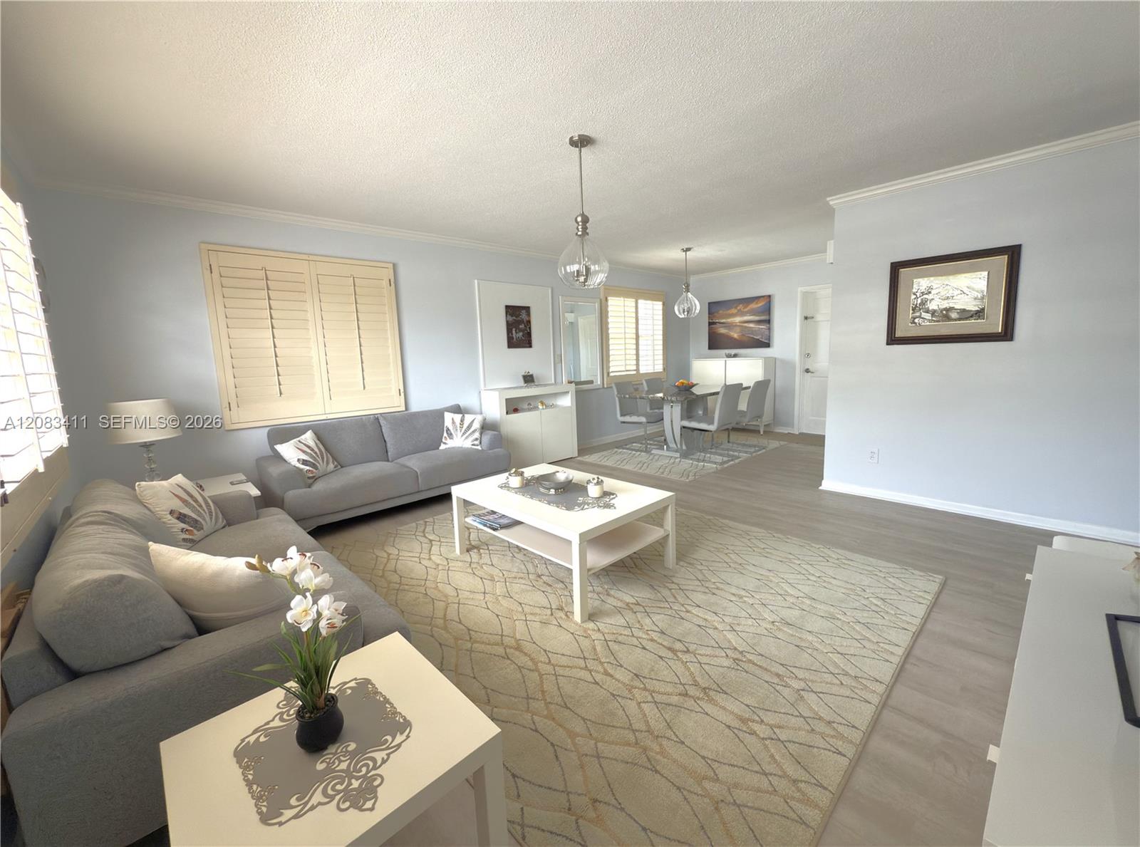 2340 NE 9th St # 210 — Photo 4