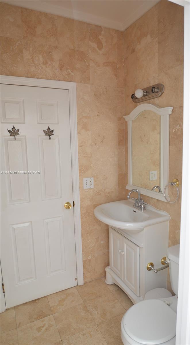 1341 Meridian Ave # 206 — Photo 5