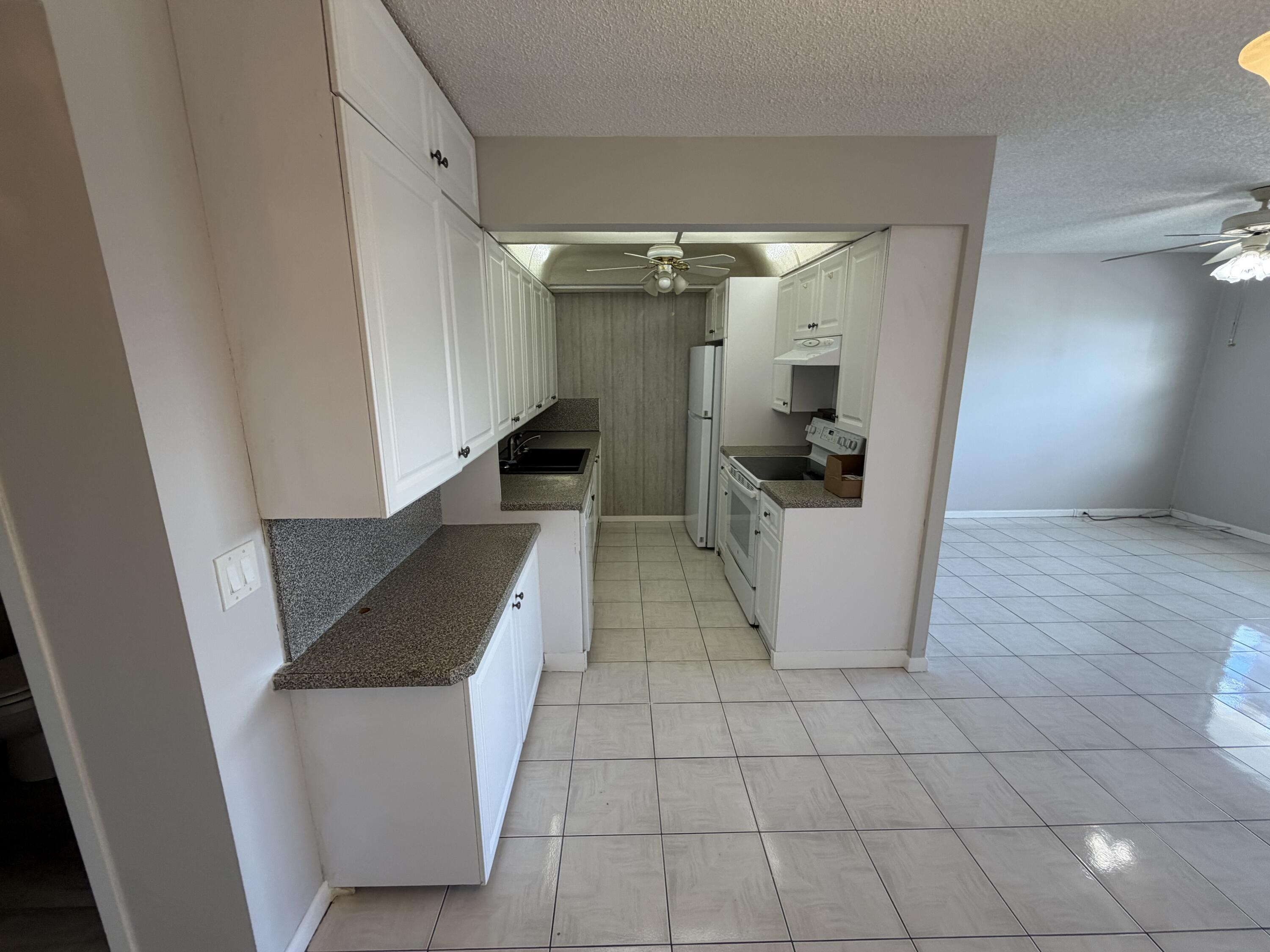 4089 WOLVERTON E — Photo 4