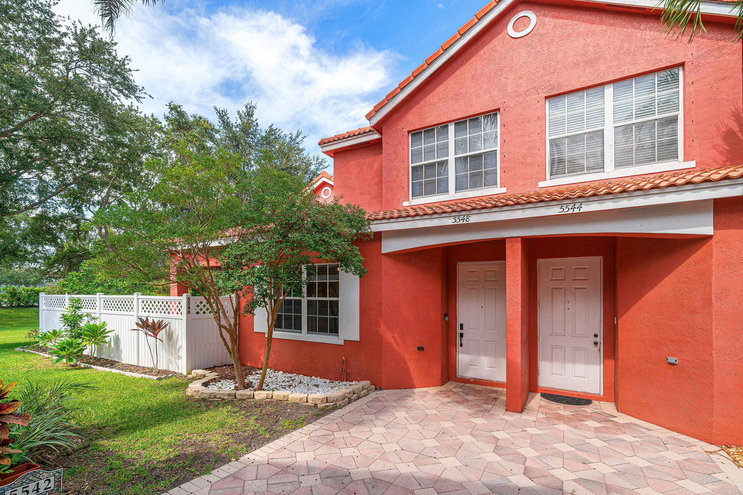 5548 Boynton Gardens Drive, Boynton Beach FL 33437