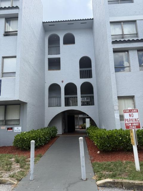 1750 N Congress Avenue # 207, West Palm Beach FL 33401