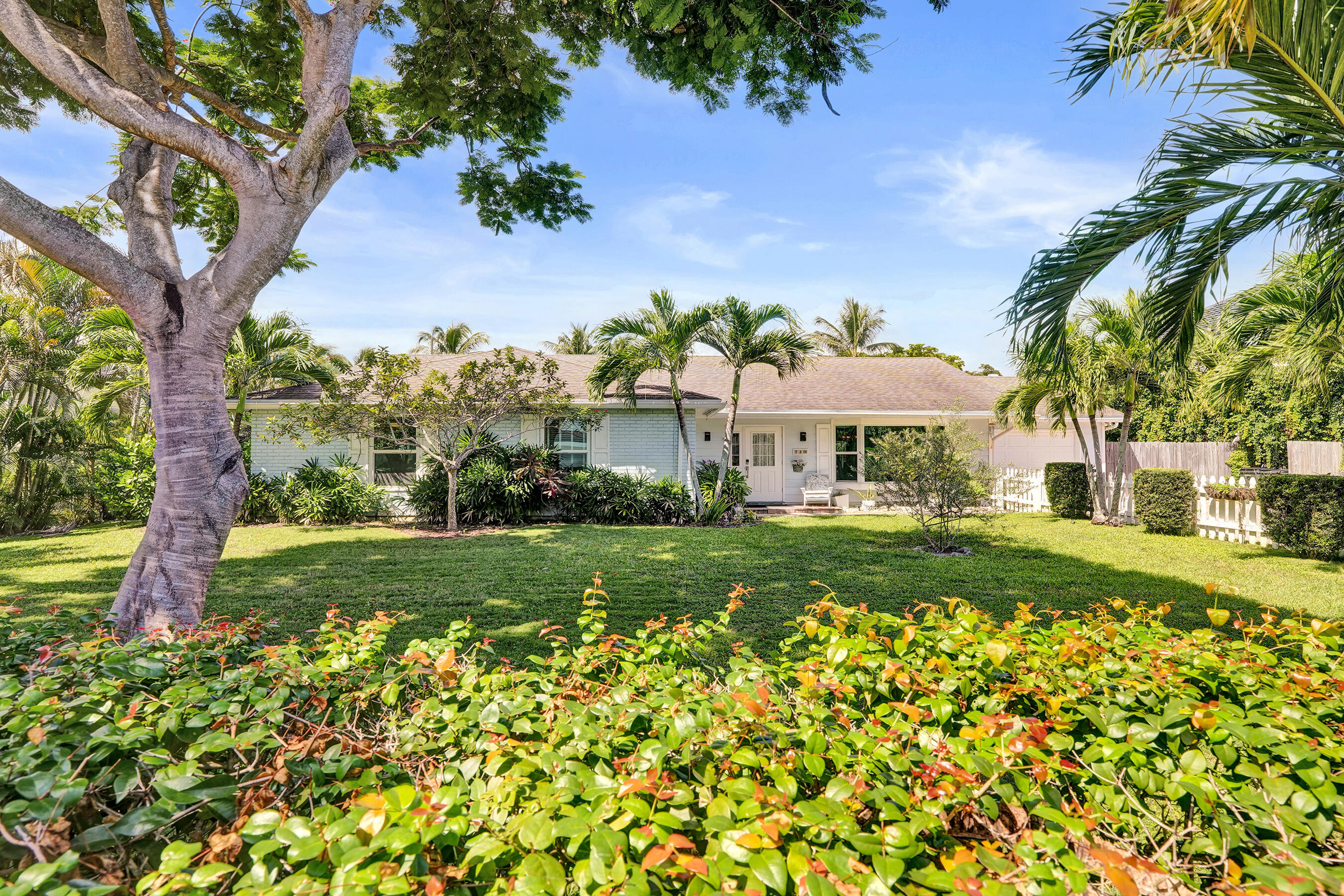 710 NW 1st Avenue, Delray Beach FL 33444