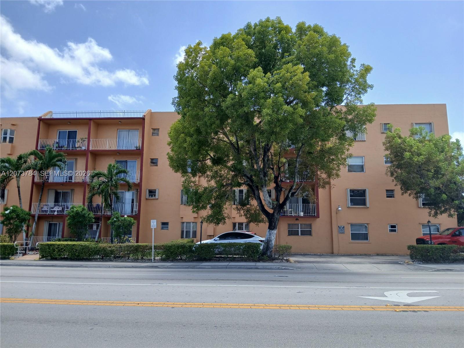 6200 W Flagler St # 208 — Photo 3