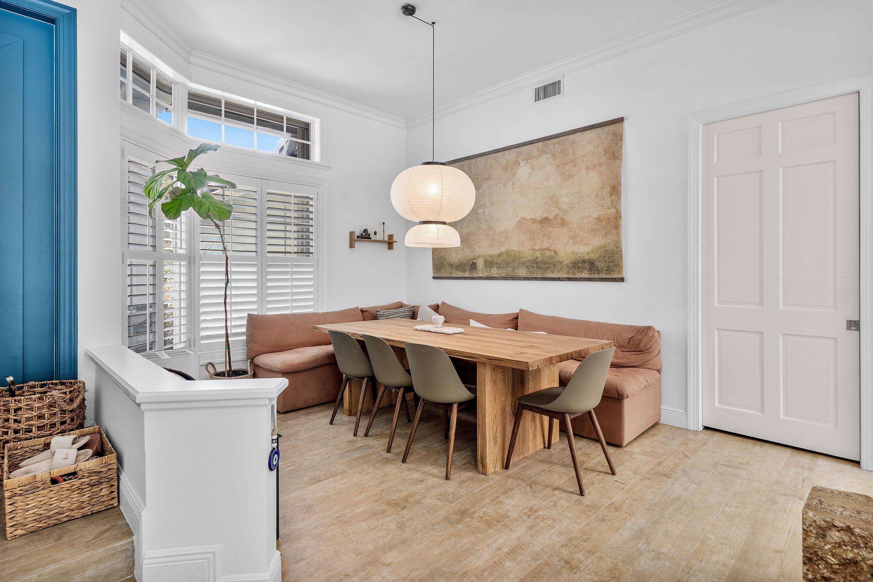 2815 HAMPTON Circle E — Photo 5