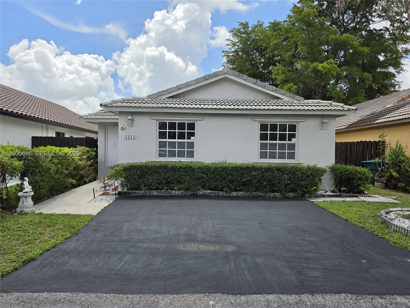 5335 SW 153rd Ave, Miami FL 33185