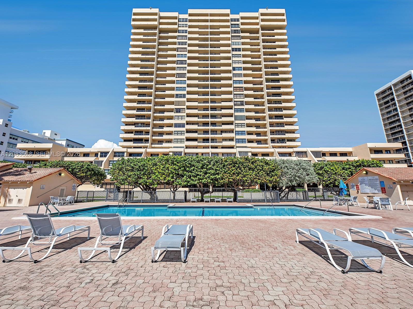 2555 Collins Ave # 1604 — Photo 4