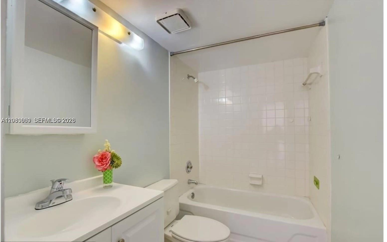 3103 SPANISH WELLS DR # 2A — Photo 2