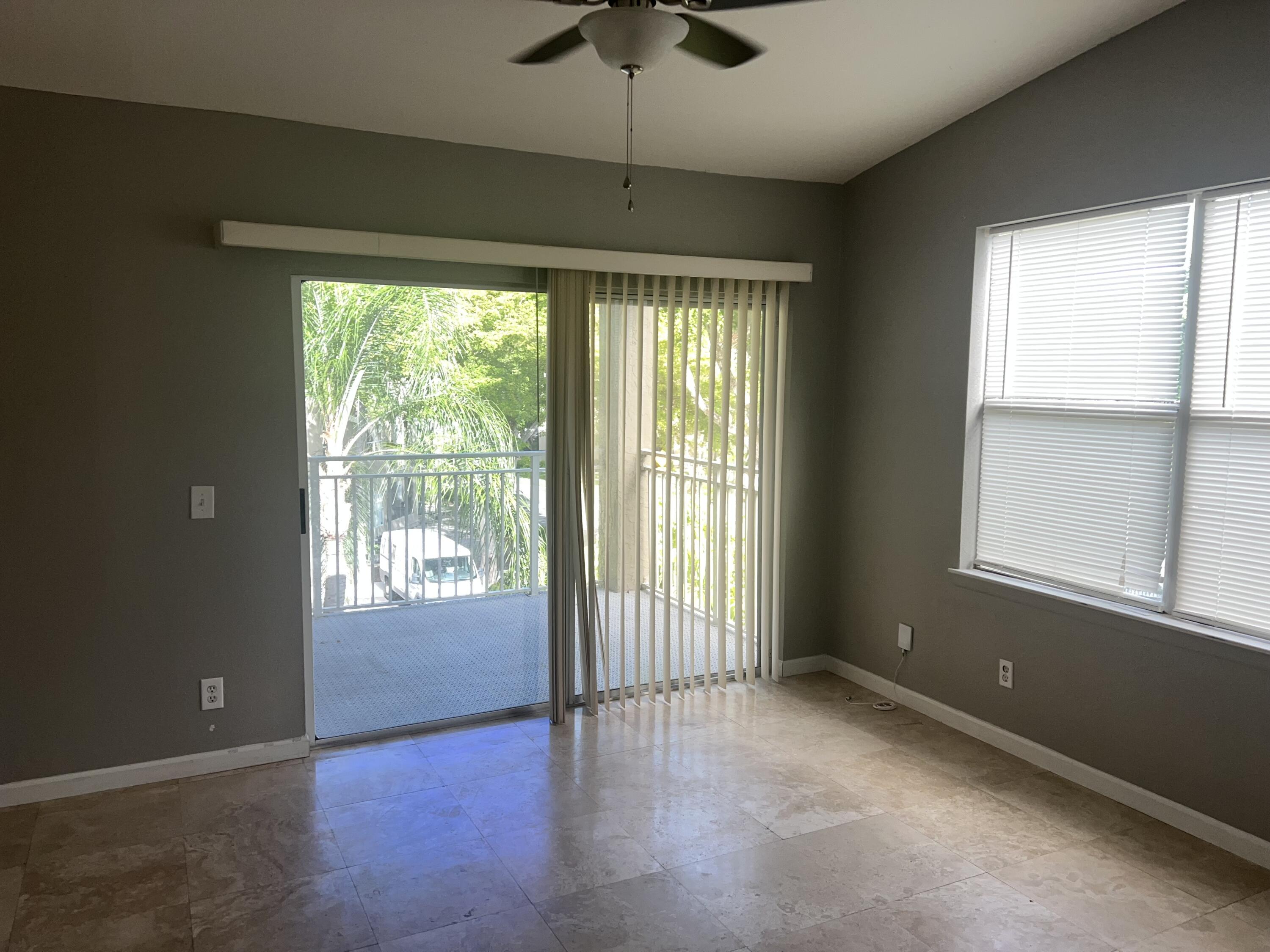 1760 PALM COVE Boulevard # 305 — Photo 2
