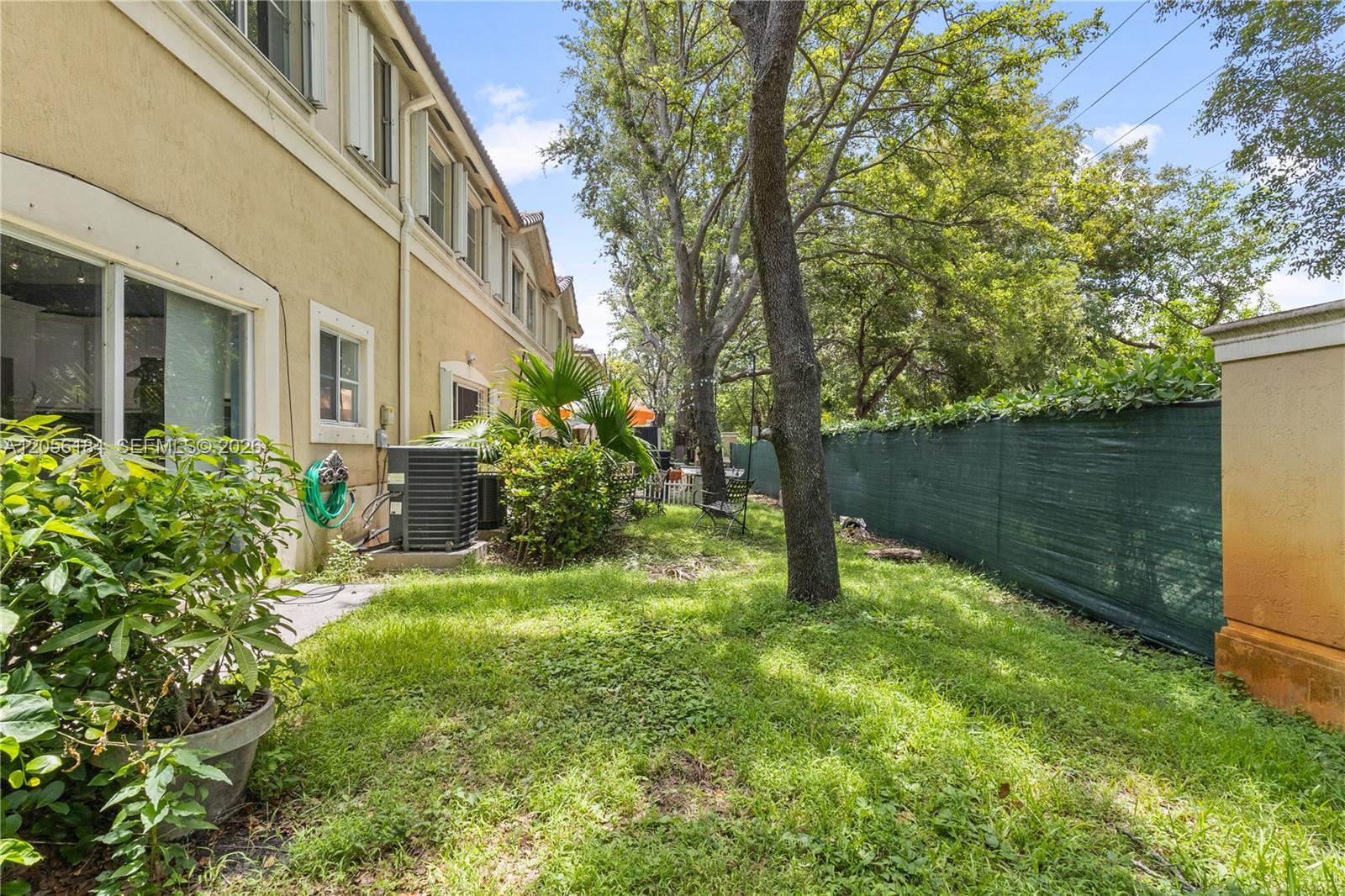 8862 W Flagler St # 8 — Photo 2