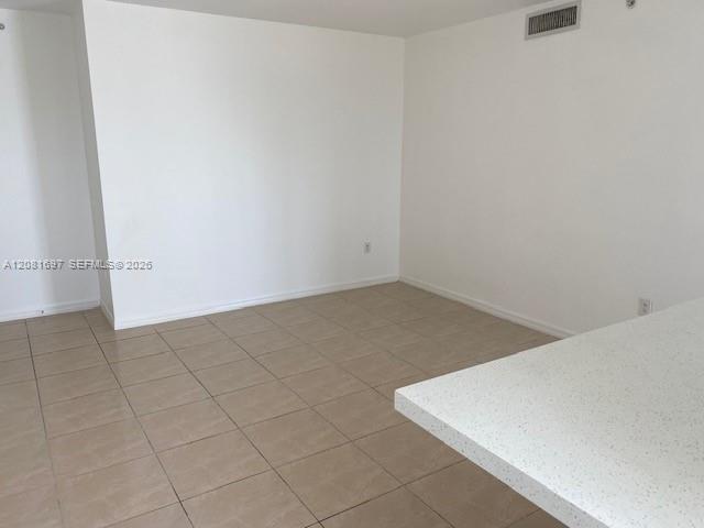 115 SW 42nd Ave # 504 — Photo 5