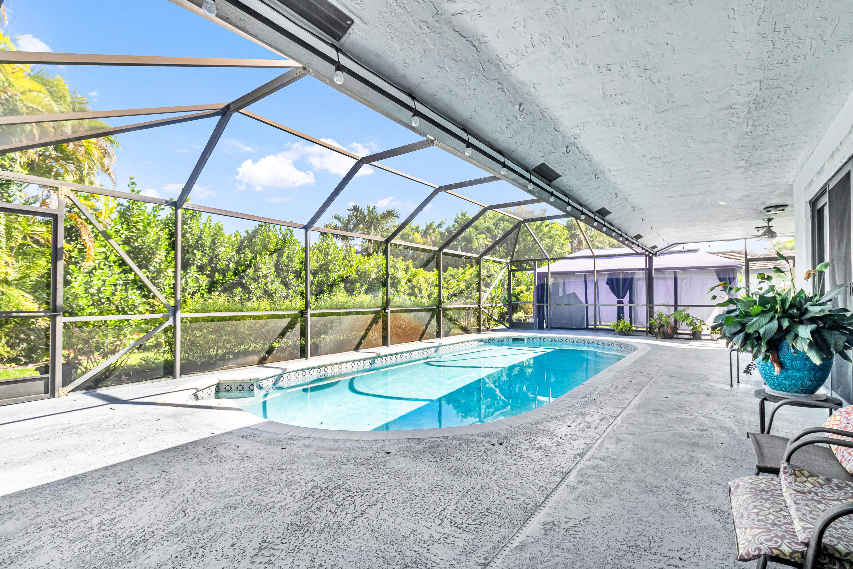 11884 NW 2nd Court — Photo 3