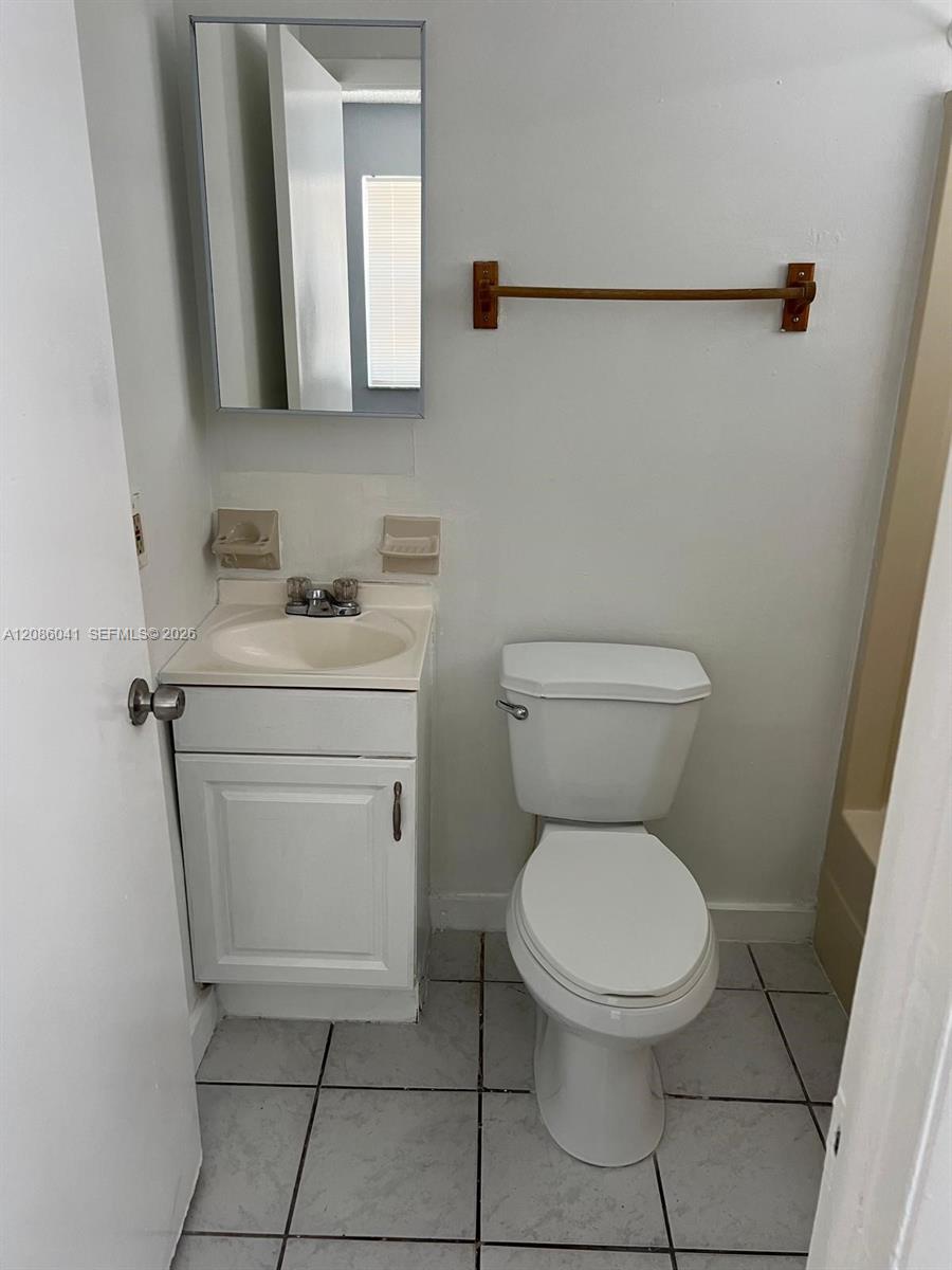 2920 Pierce St # 4 — Photo 3