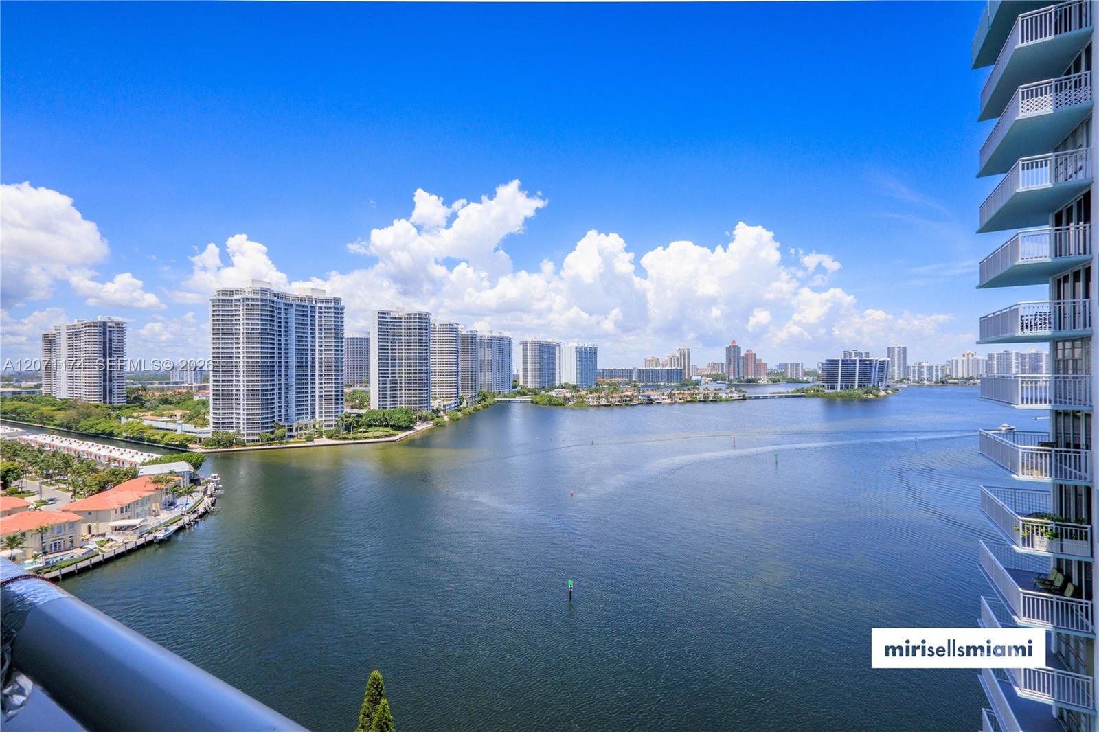 301 174th St # 1901 View 3