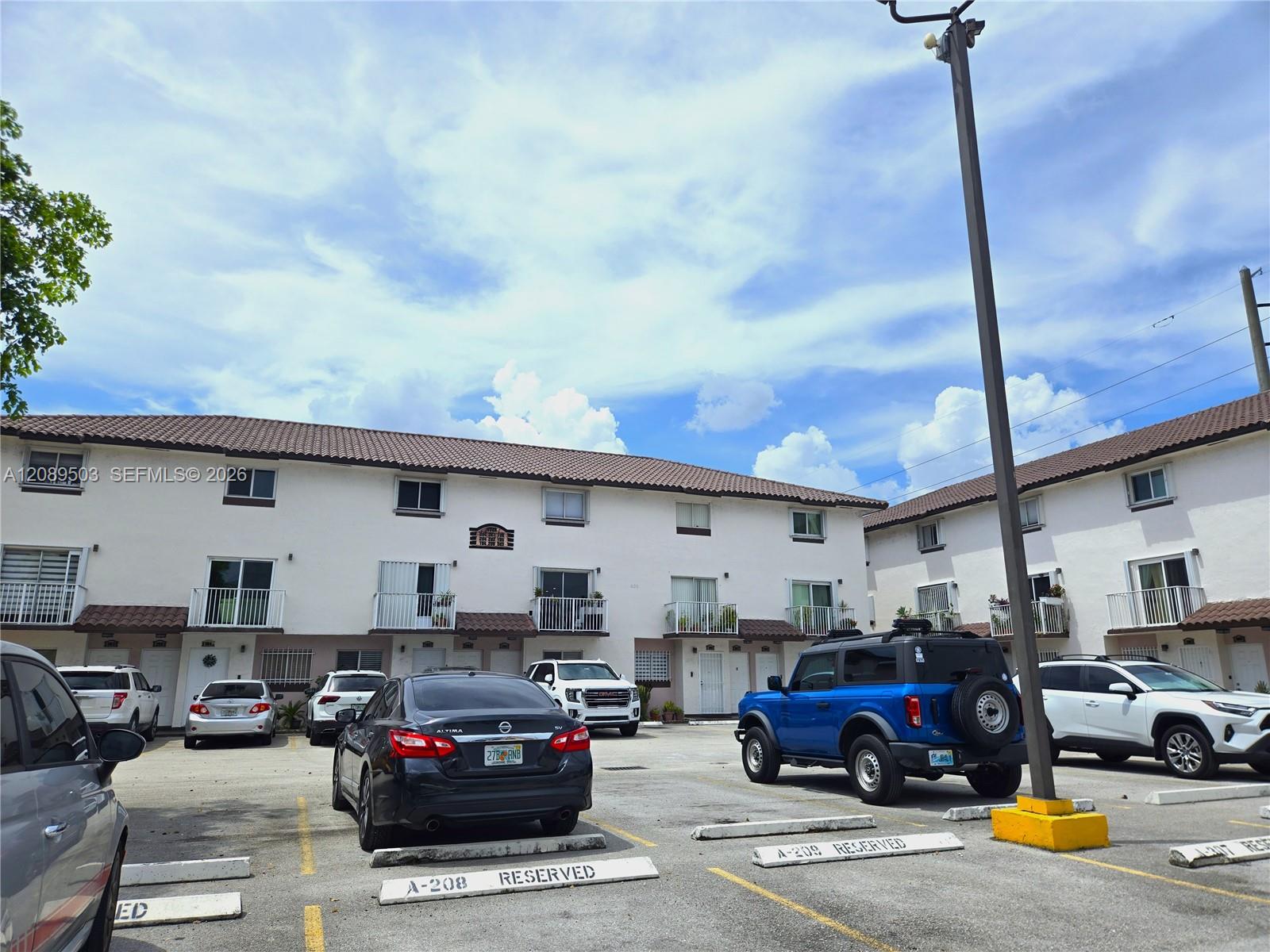 800 SW 104th Ct # 105, Miami FL 33174