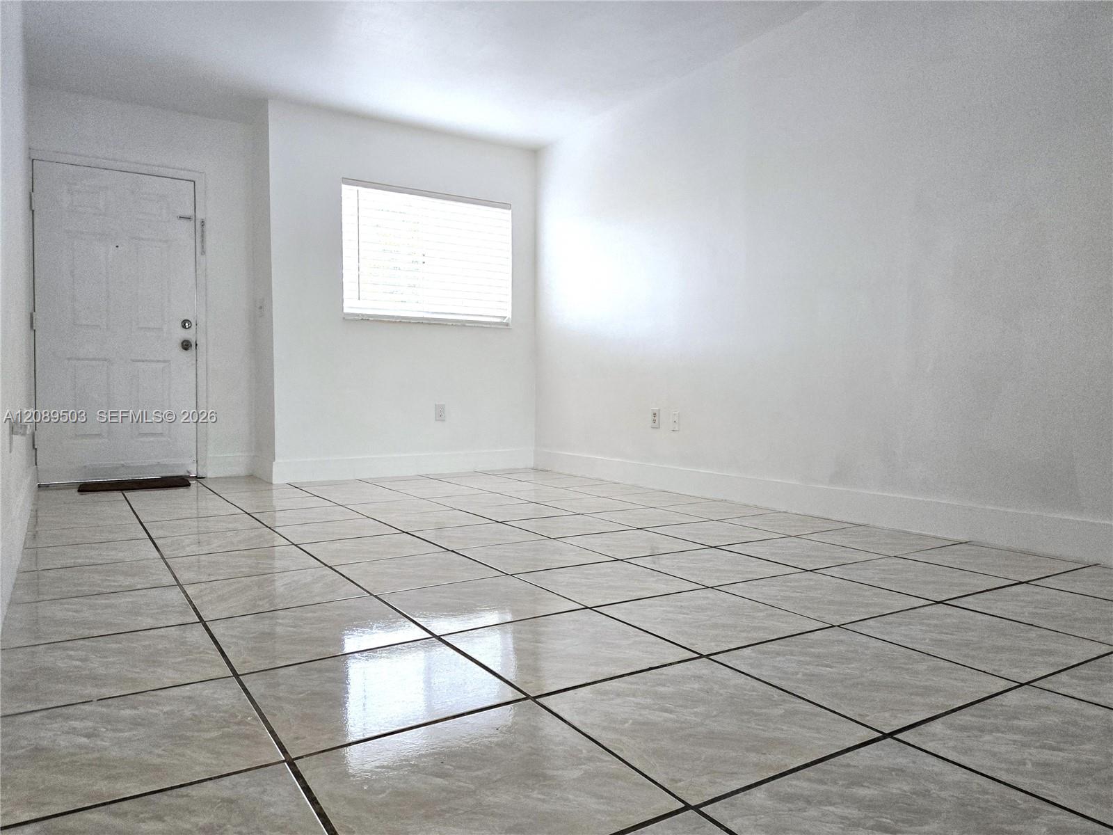 800 SW 104th Ct # 105 — Photo 2