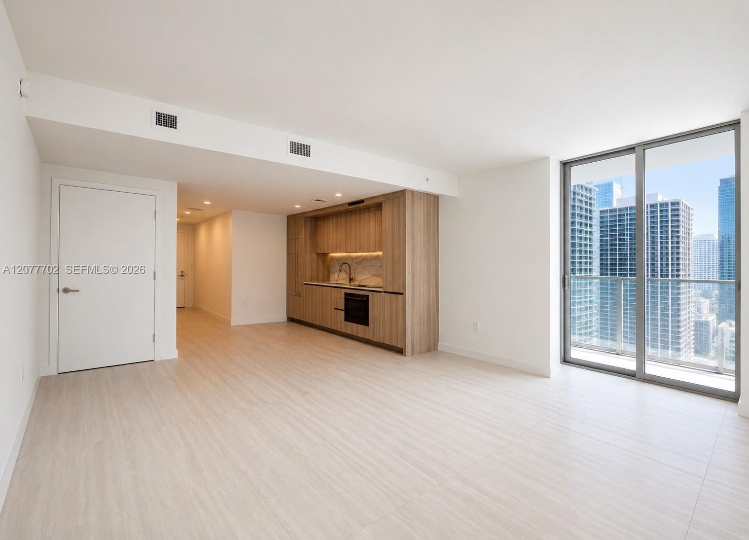77 SE 5th St # 1903 — Photo 2