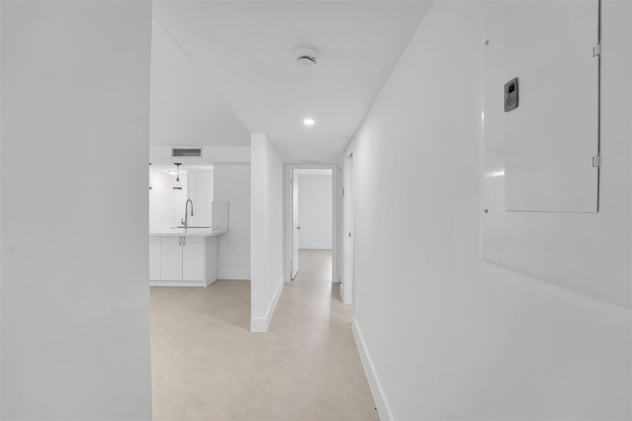 3201 PORTOFINO Point # C2 — Photo 3