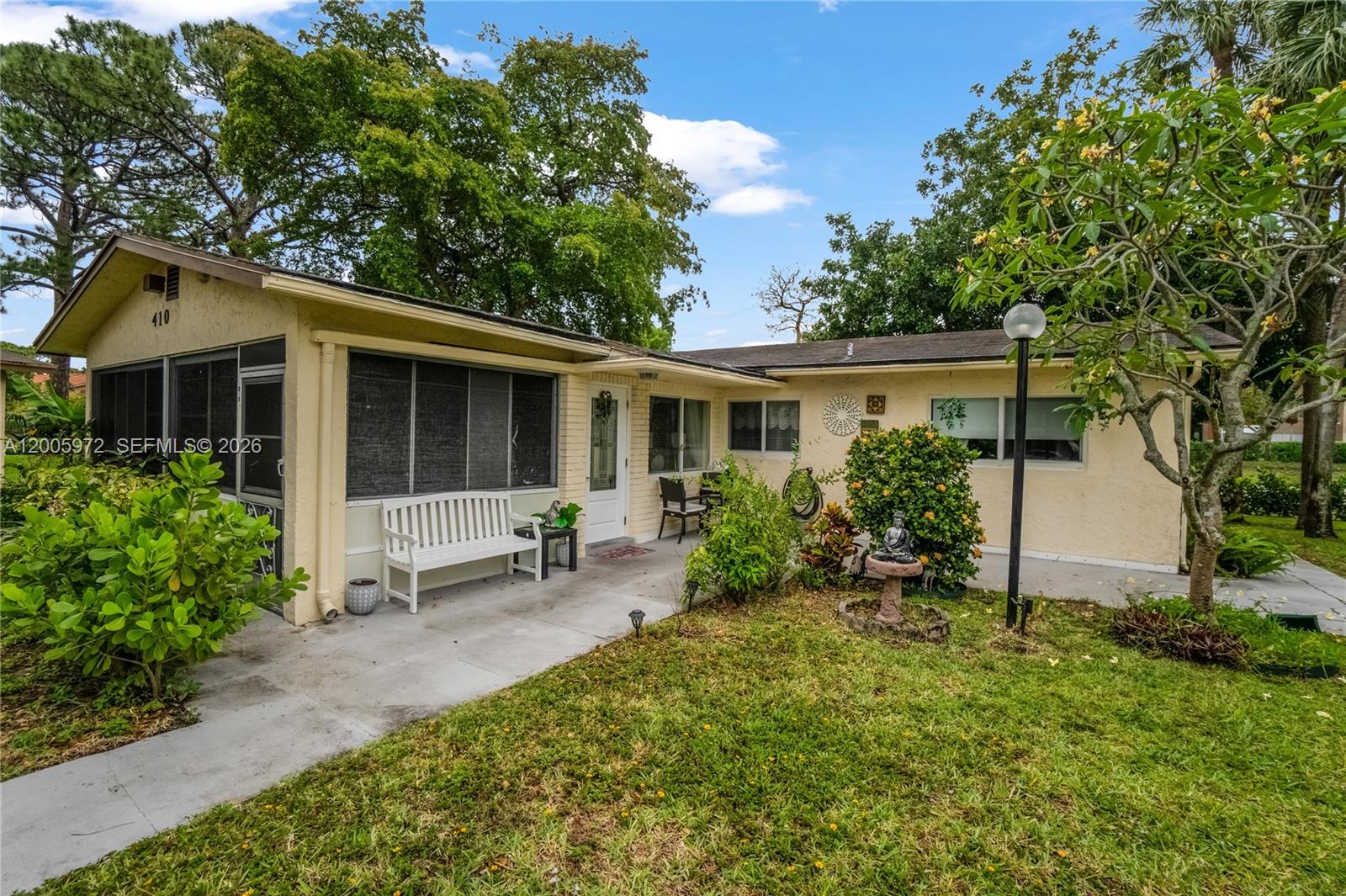 410 SW Natura Ave, Deerfield Beach FL 33441