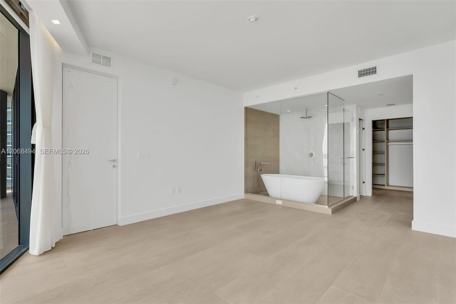 700 NE 24th St # 1207 View 14
