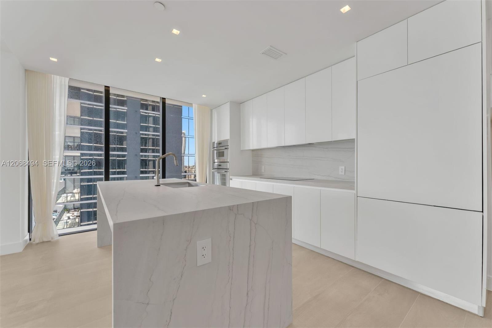 700 NE 24th St # 1207 View 3