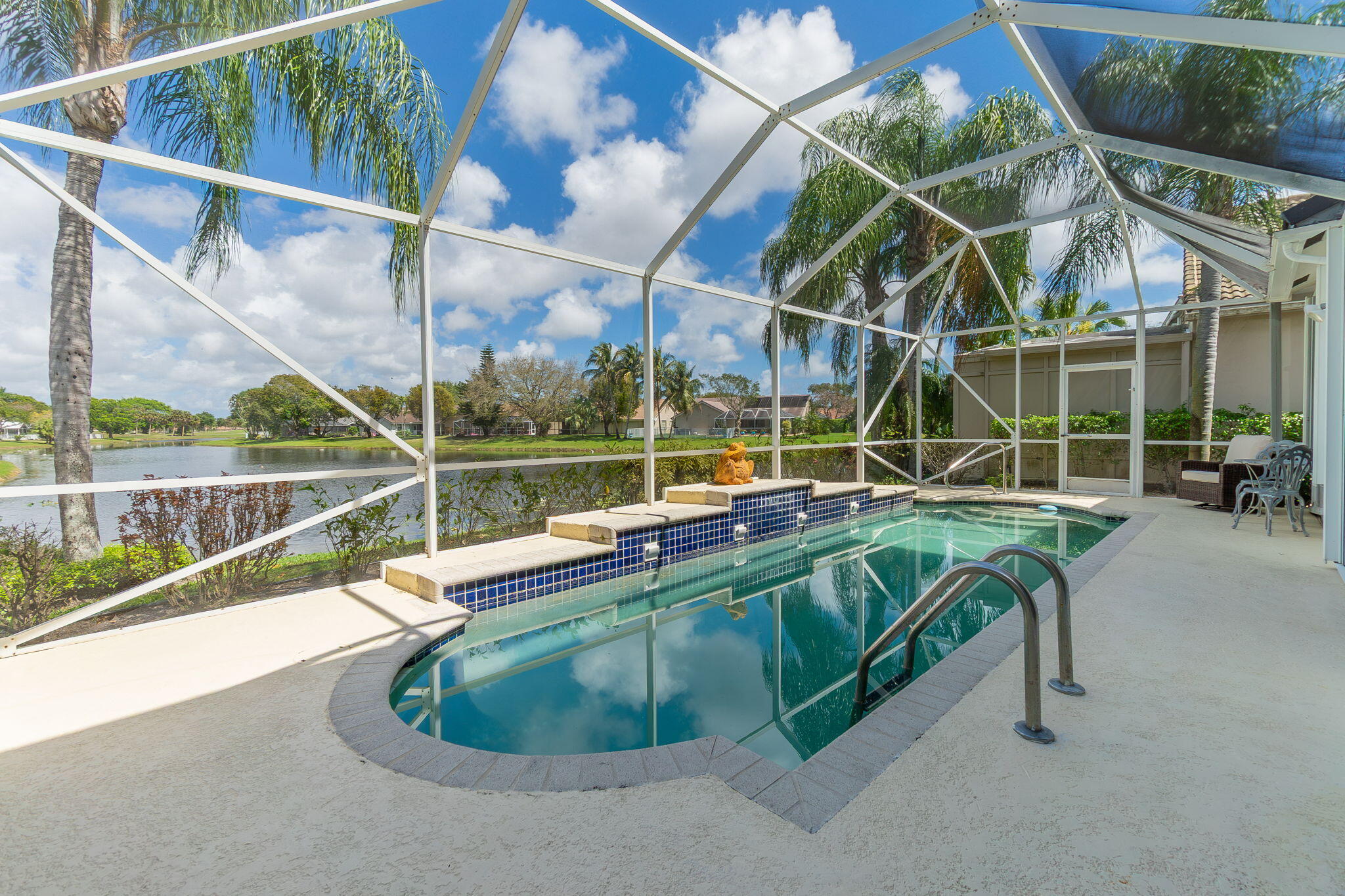 6005 Newport Village Way, Lake Worth FL 33463