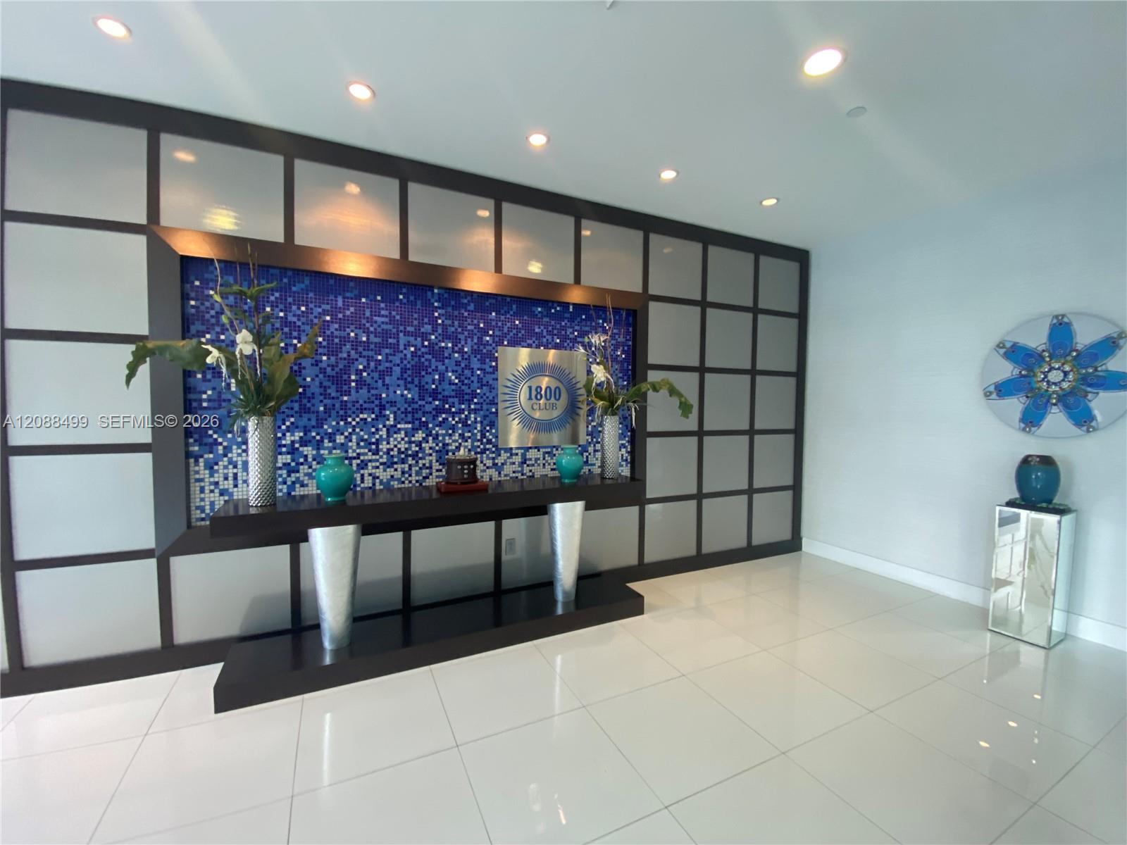 1800 N Bayshore Dr # 1608 — Photo 3