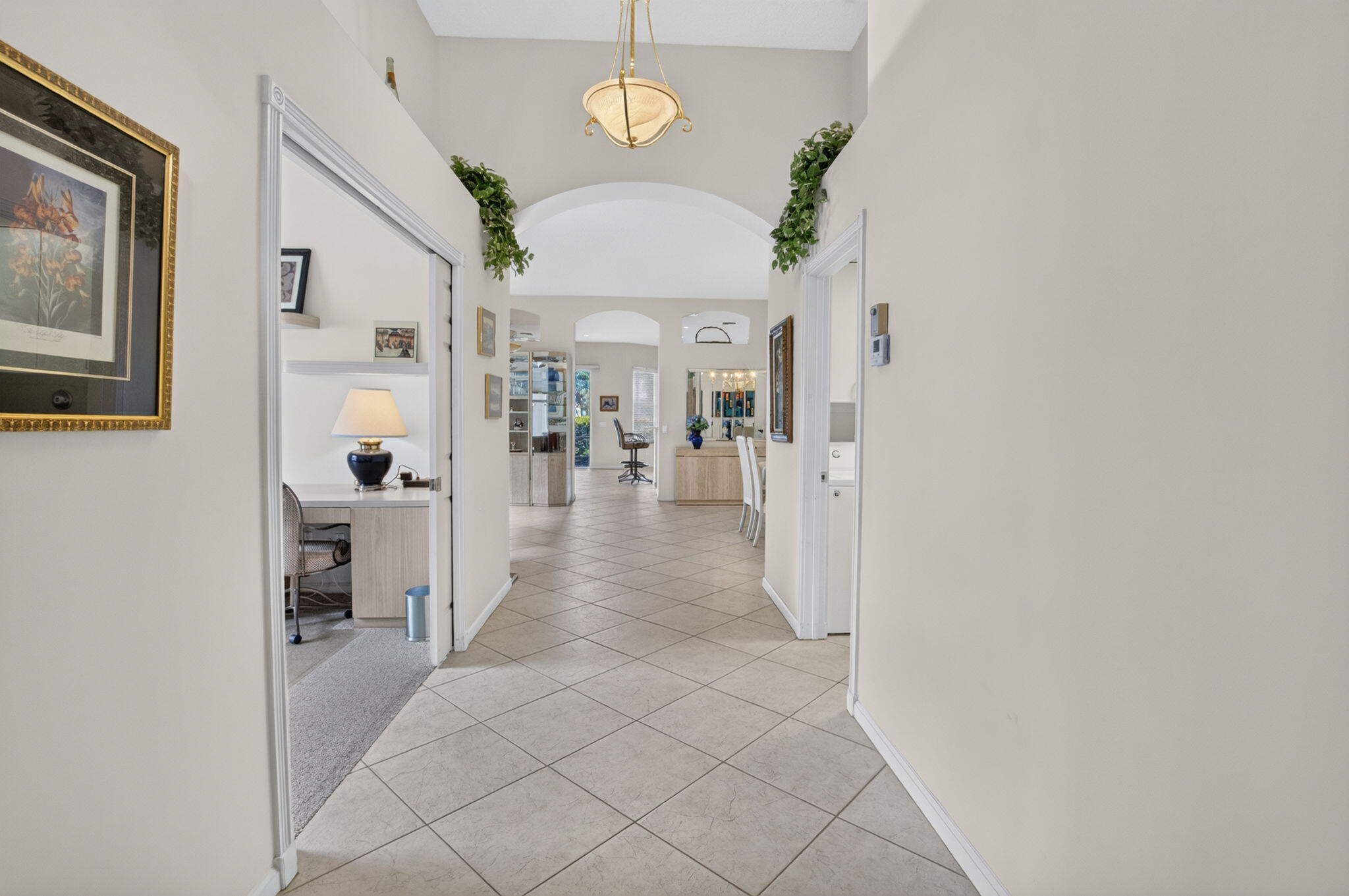 7625 Las Cruces Court — Photo 4