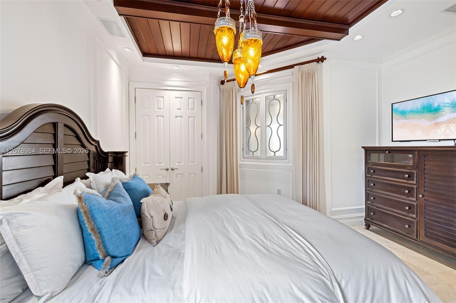 15723 Fisher Island Dr # 15723 — Photo 5