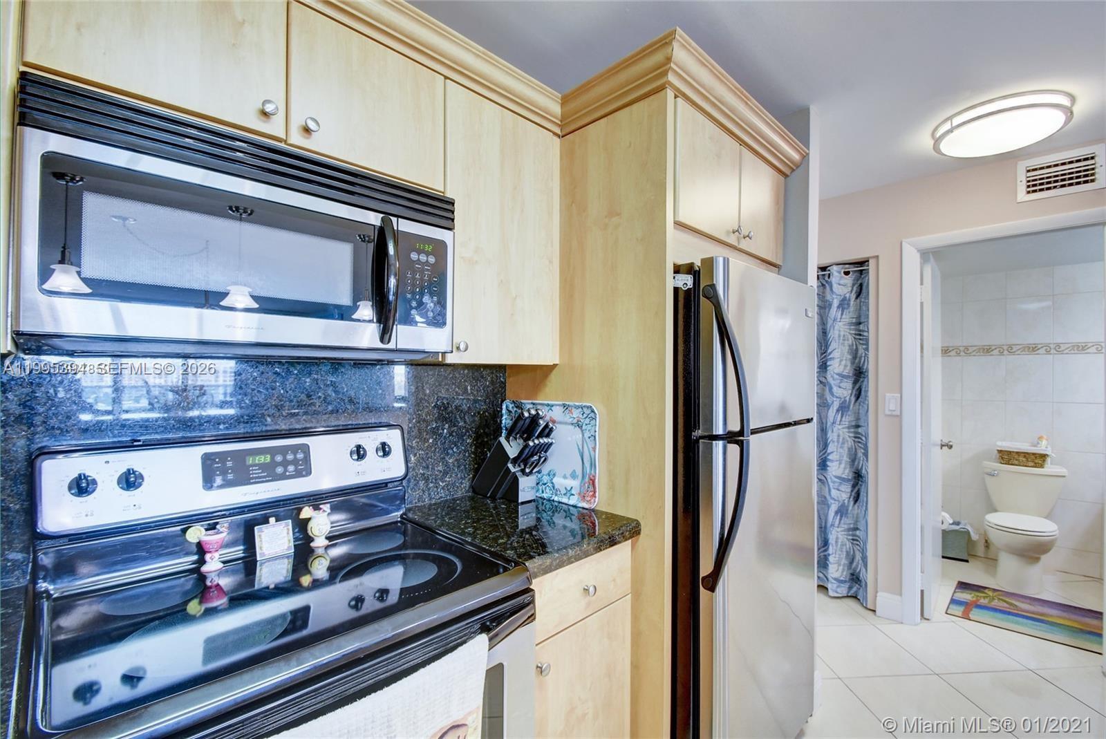 3800 S Ocean Dr # 902, Hollywood FL 33019