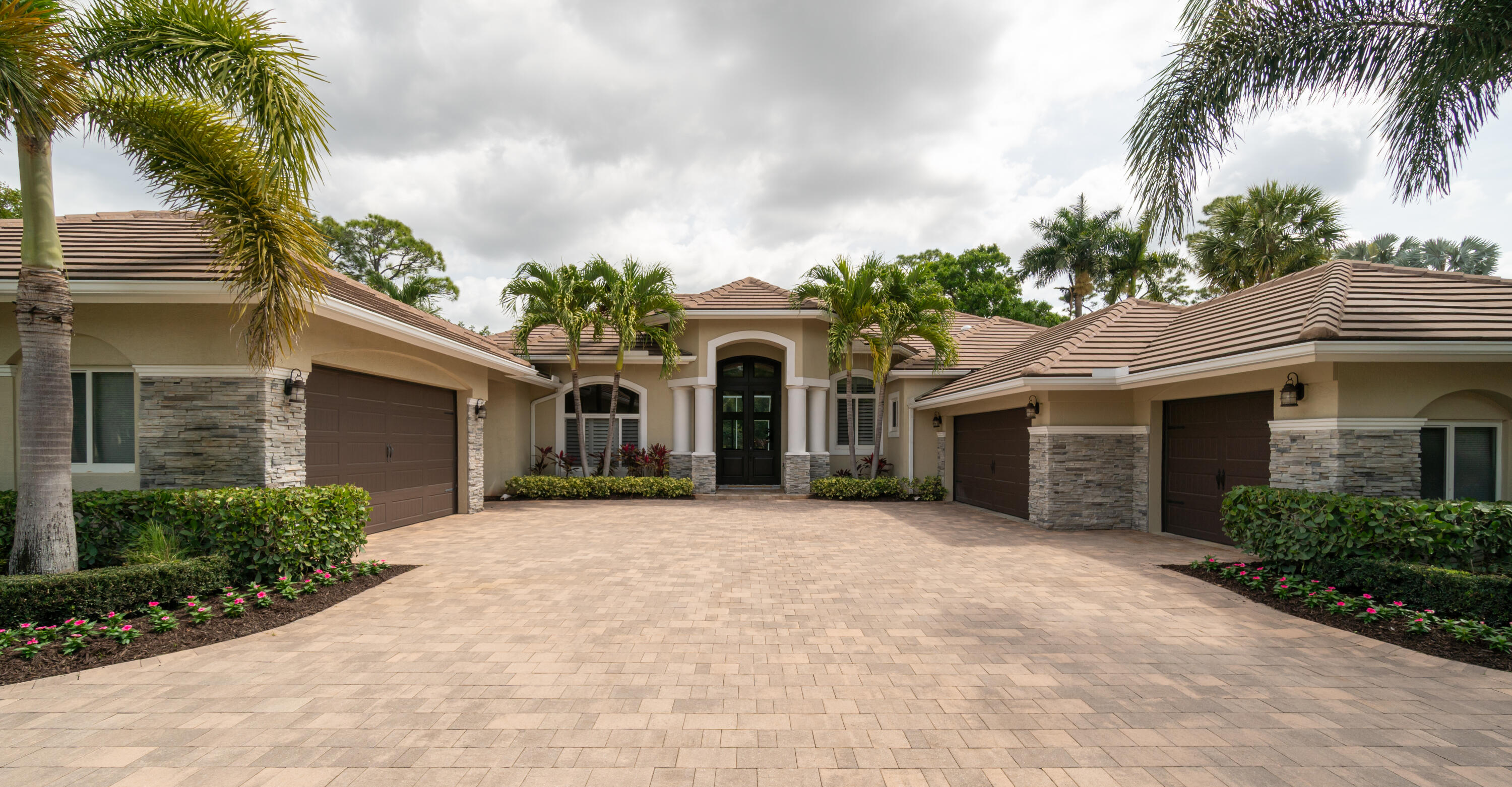 1209 Breakers West Boulevard, West Palm Beach FL 33411