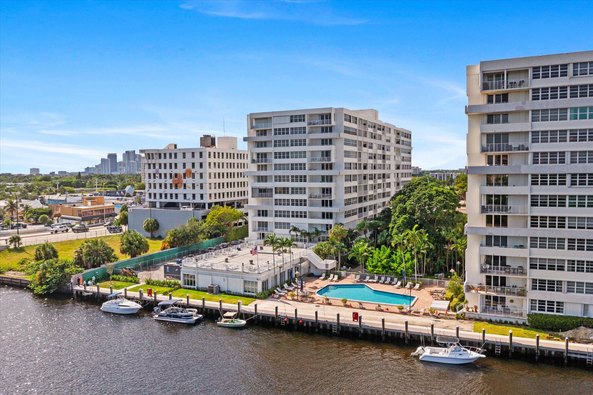 1160 N Federal Highway # 221, Fort Lauderdale FL 33304