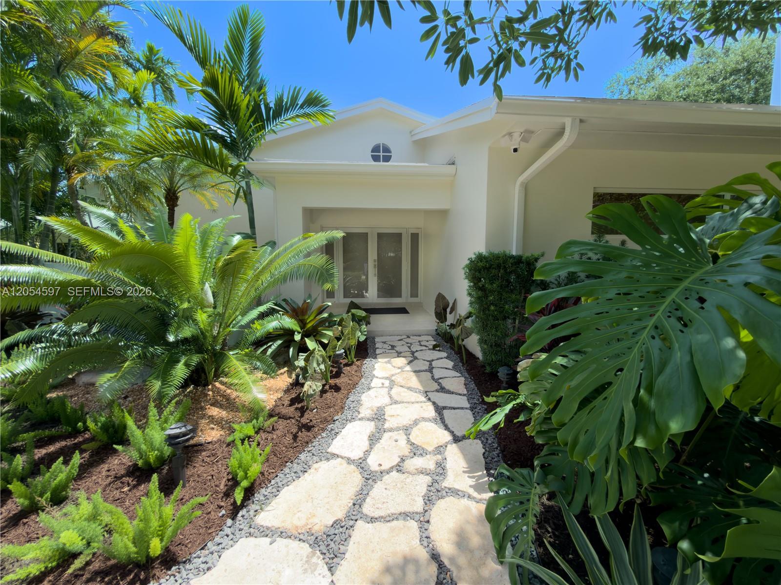 11450 SW 92nd Ct, Miami FL 33176