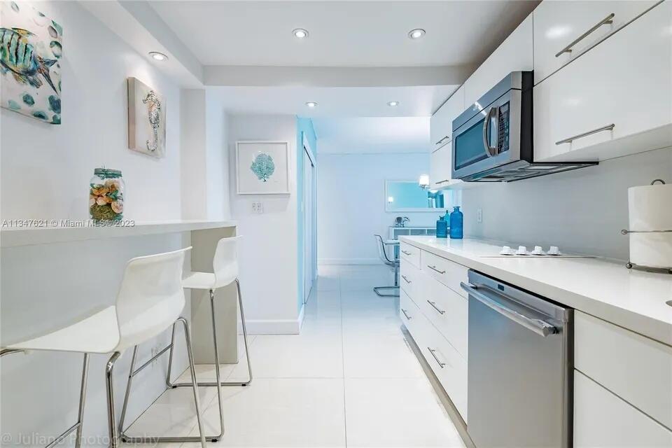 3901 S Ocean Drive # 2H — Photo 5