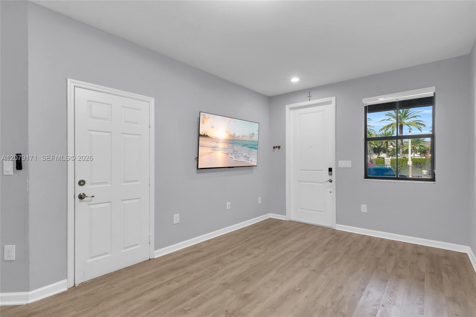 11671 SW 150th Pl — Photo 3