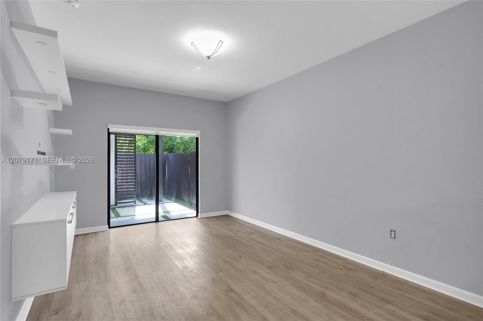 11671 SW 150th Pl — Photo 5