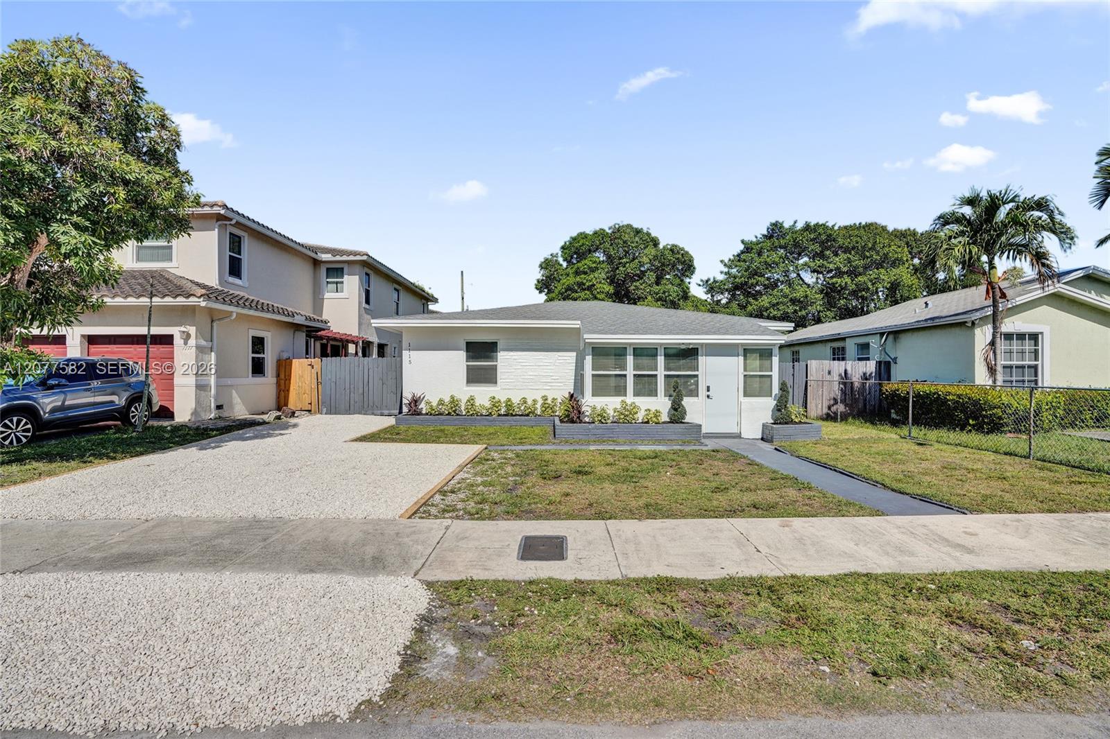 1115 NW 1st Ave — Photo 3