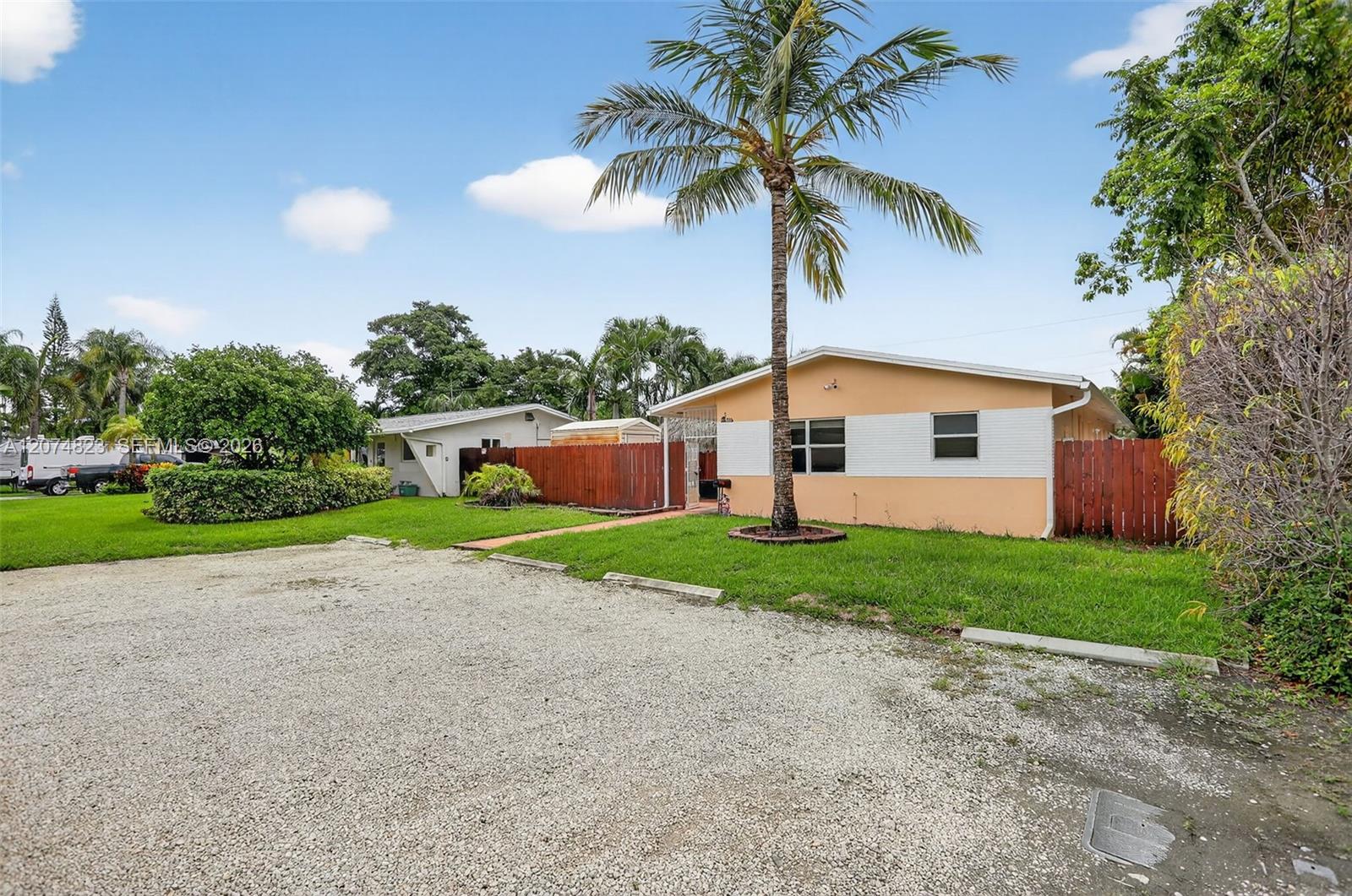 920 SW 30th St # 3, Fort Lauderdale FL 33315