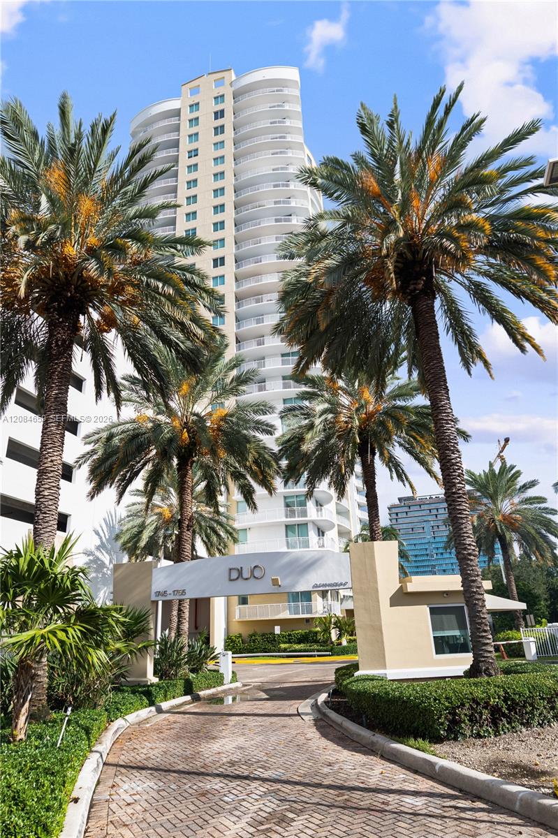 1745 E Hallandale Beach Blvd # 2204W — Photo 2