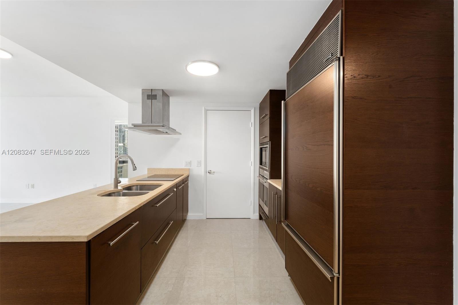 495 Brickell Ave # 1811 — Photo 3