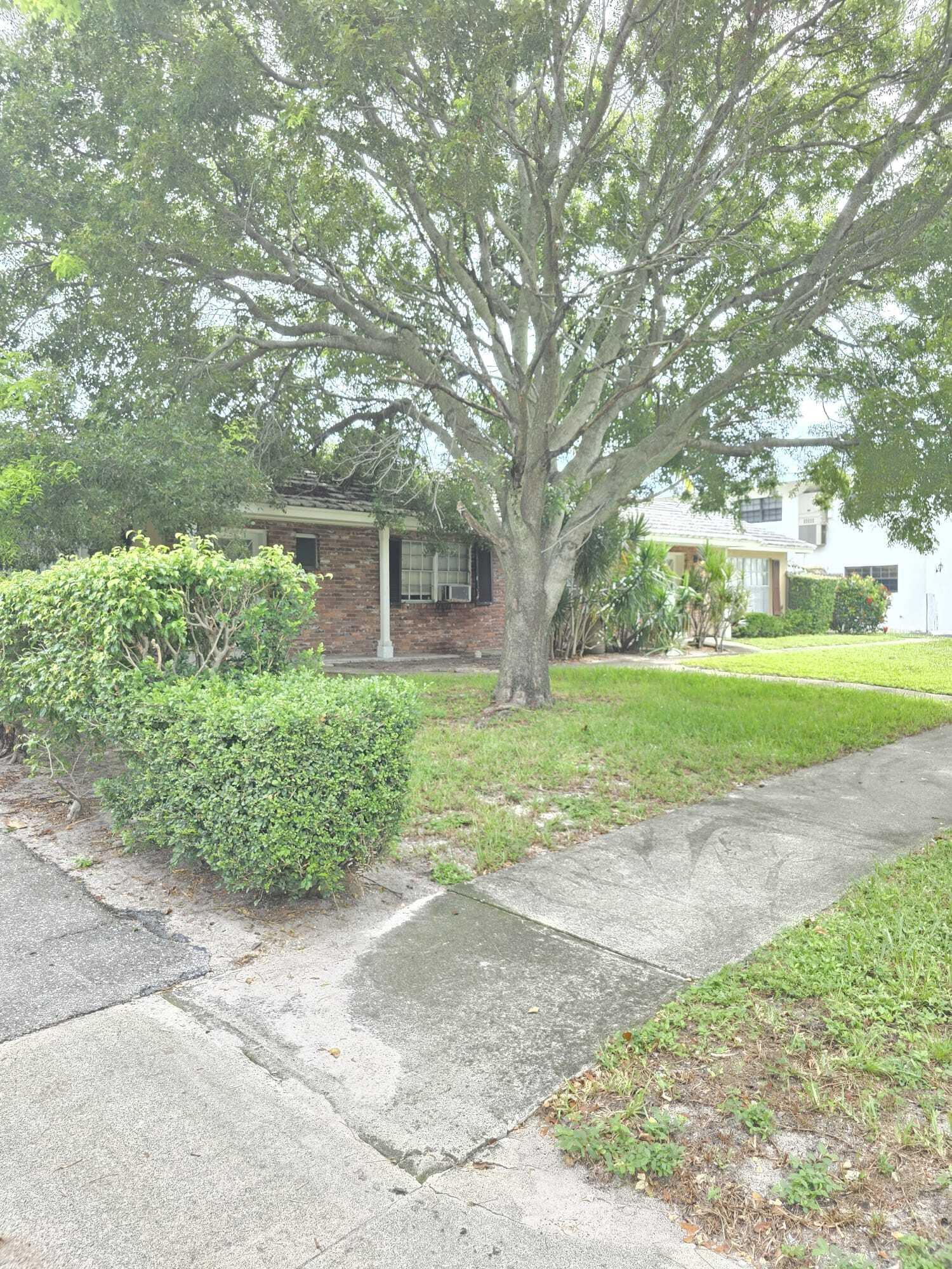 330 SOUTHWIND Drive # 6 — Photo 3