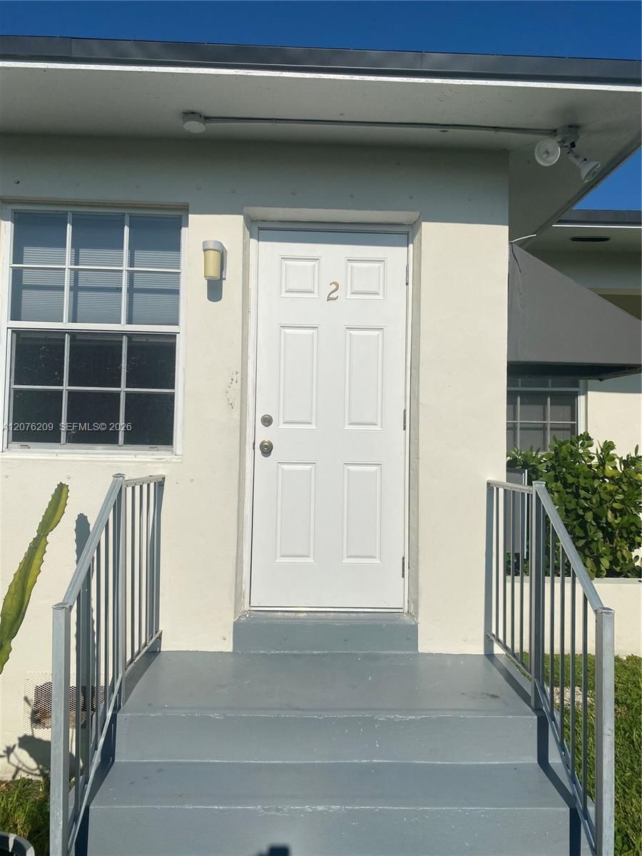 2145 Bay Dr # 2 — Photo 3
