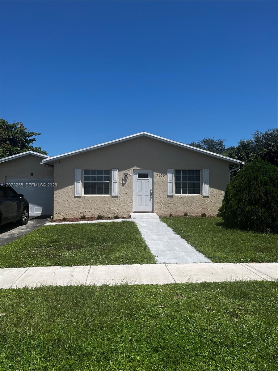 7103 SW 3rd Ct, North Lauderdale FL 33068