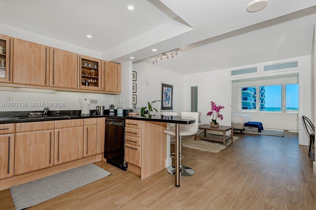 2301 Collins Ave # 1242, Miami Beach FL 33139