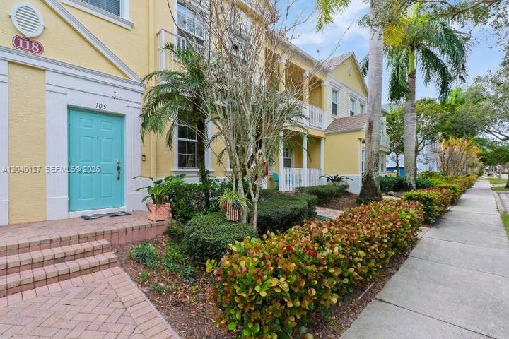 118 Seagrape Dr # 105 — Photo 4