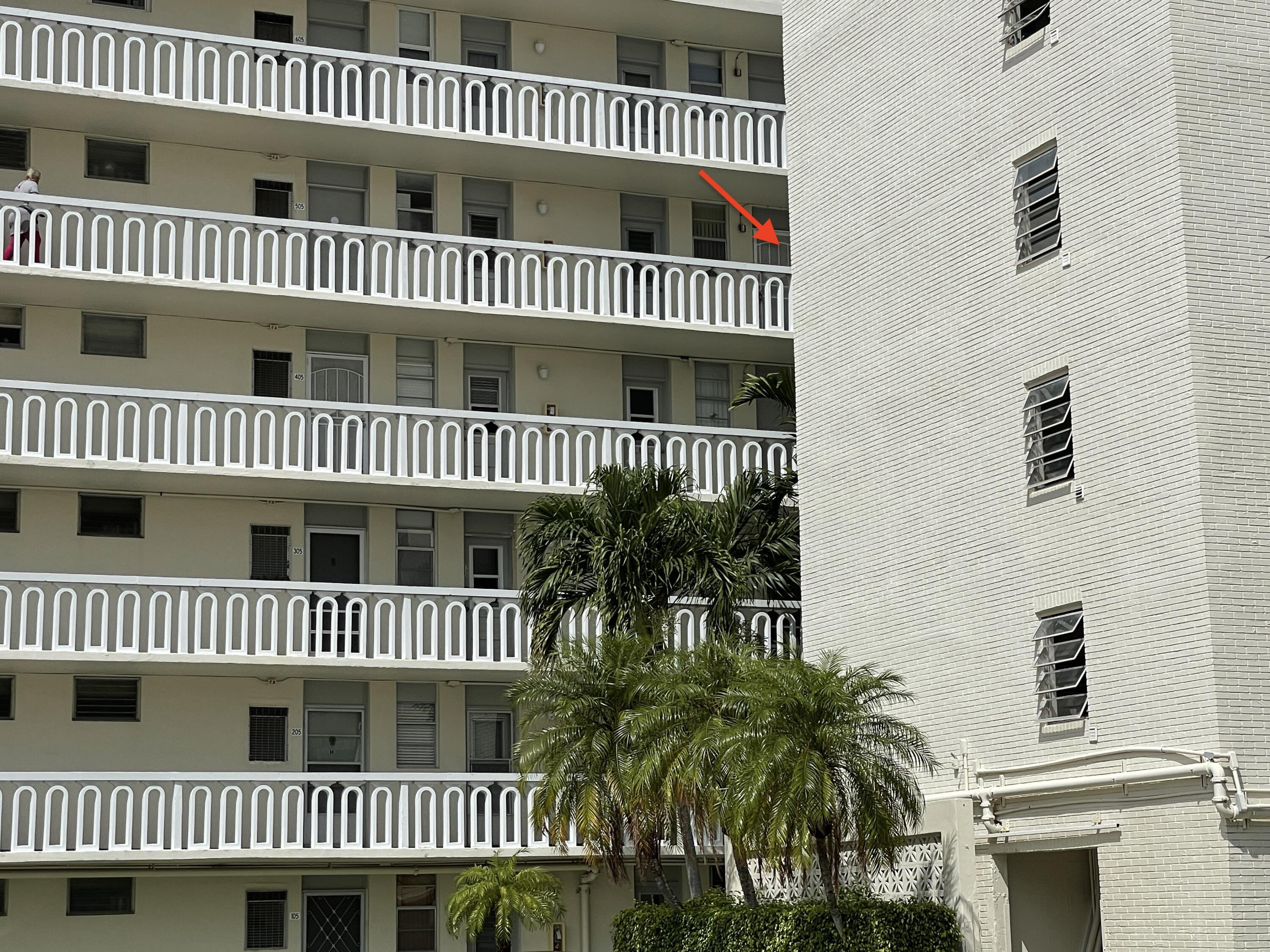 2855 Leonard Drive # H506, Aventura FL 33160