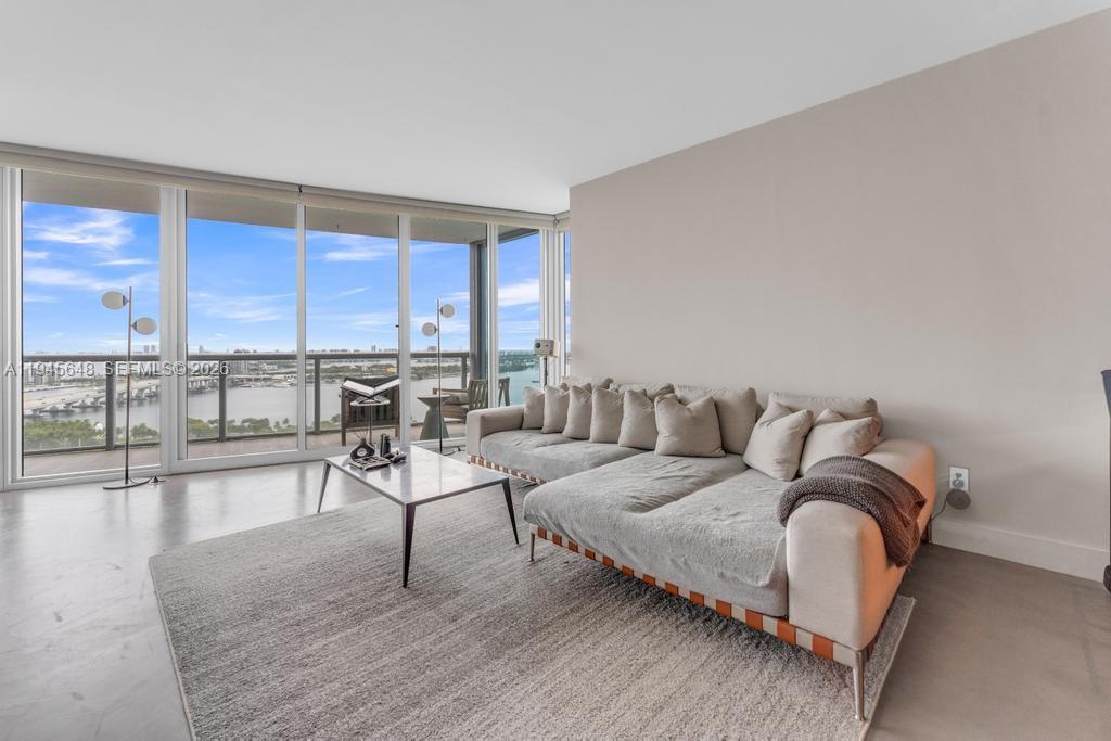 888 Biscayne Blvd # 2409 — Photo 3