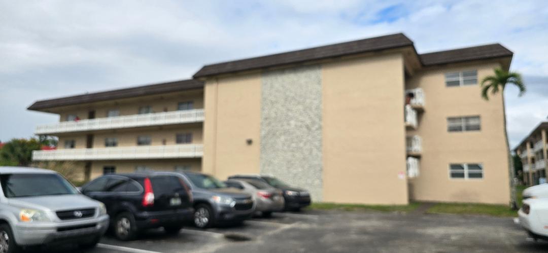 5861 NW 16th Place # 201, Sunrise FL 33313