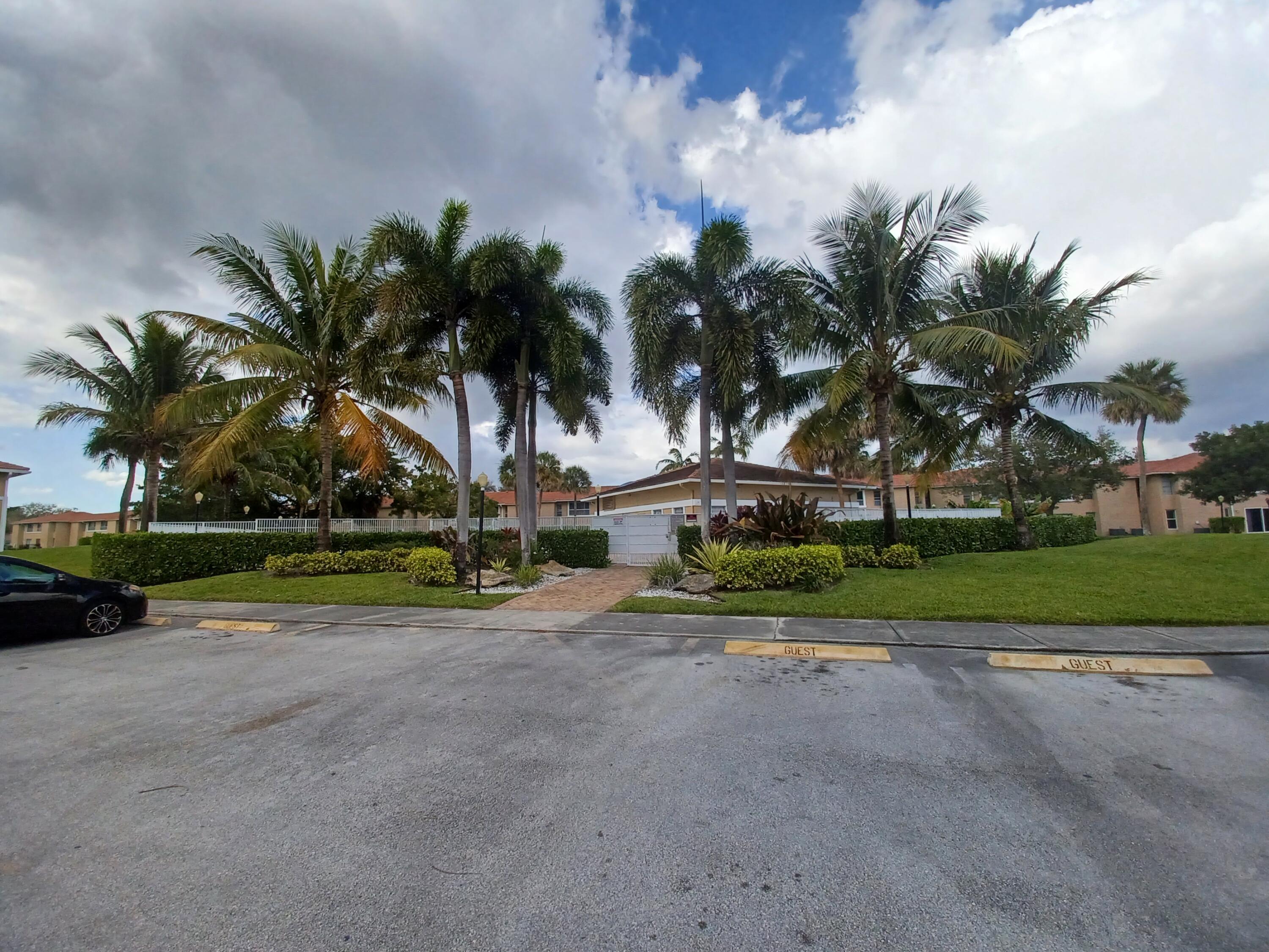 10036 Twin Lakes Drive # f, Coral Springs FL 33071